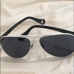 Gucci aviator sunglasses